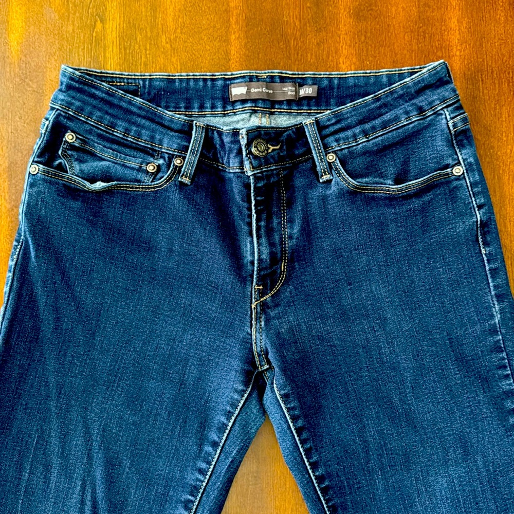 Levi jeans